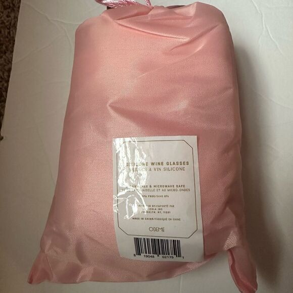 Odeme What a Pair silicone wine glasses - Picture 7 of 8